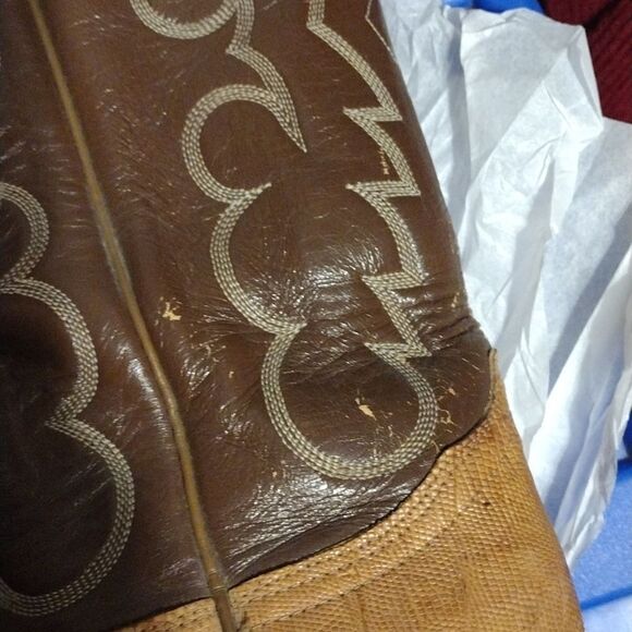Vintage Tony Lama lizard skin boots - Picture 8 of 10